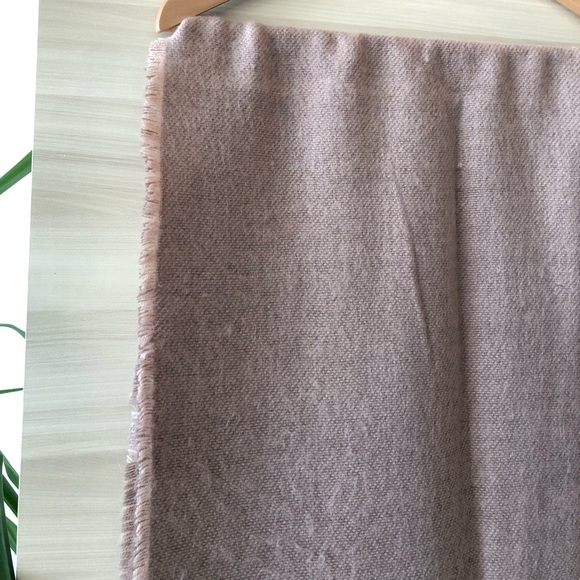 REVERSIBLE SCARF - Picture 4 of 4